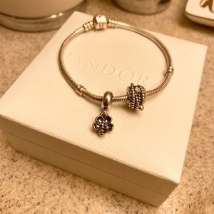 Pandora set